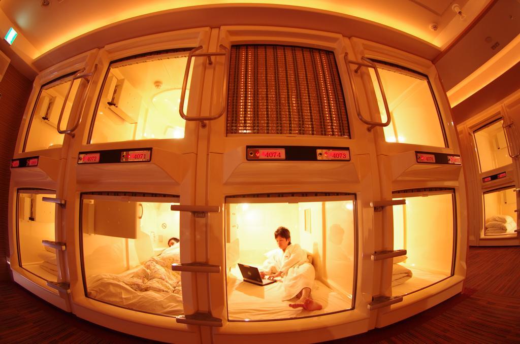 Capsule Inn Osaka Exterior photo